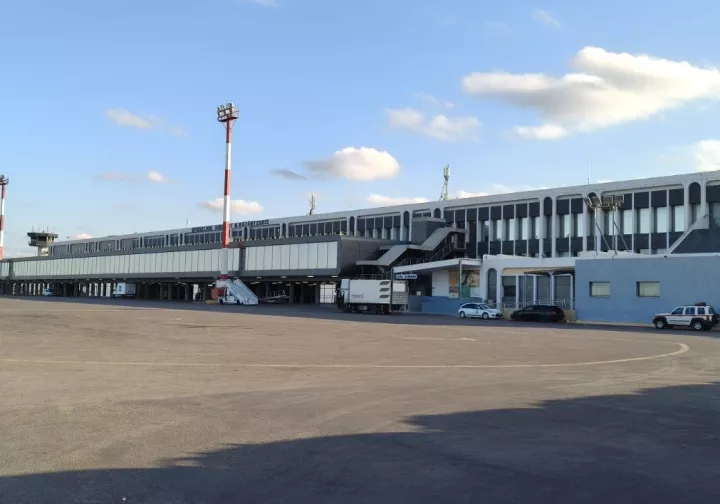 Ξεκινούν τη Δευτέρα οι προγραμματισμένες εργασίες αναβάθμισης υποδομών διαδρόμου του Αεροδρομίου Ηρακλείου - Θα εξυπηρετούνται αεροπλάνα έως 72 θέσεων