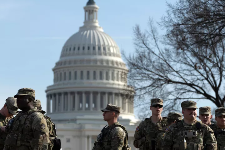 ΗΠΑ: Το Πεντάγωνο θέτει σε ετοιμότητα περίπου 1.500 στρατιώτες για πιθανή ανάπτυξη στη Μινεσότα 