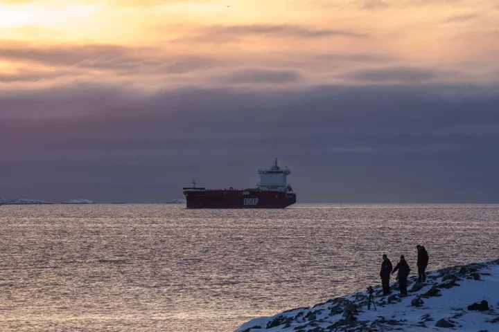 Οι πάγοι λιώνουν και η αξία της Γροιλανδίας αυξάνεται - Ο Τραμπ και οι επιδιώξεις Κίνας, Ρωσίας
