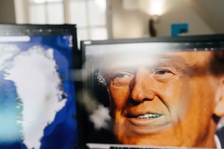 Ακάθεκτος ο Τραμπ παρά τις απειλές της ΕΕ: Θα διώξουμε την απειλή της Ρωσίας