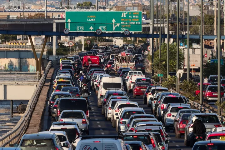 Κυκλοφοριακές ρυθμίσεις από σήμερα στον Κηφισό: Τι θα πρέπει να προσέχουν οι οδηγοί