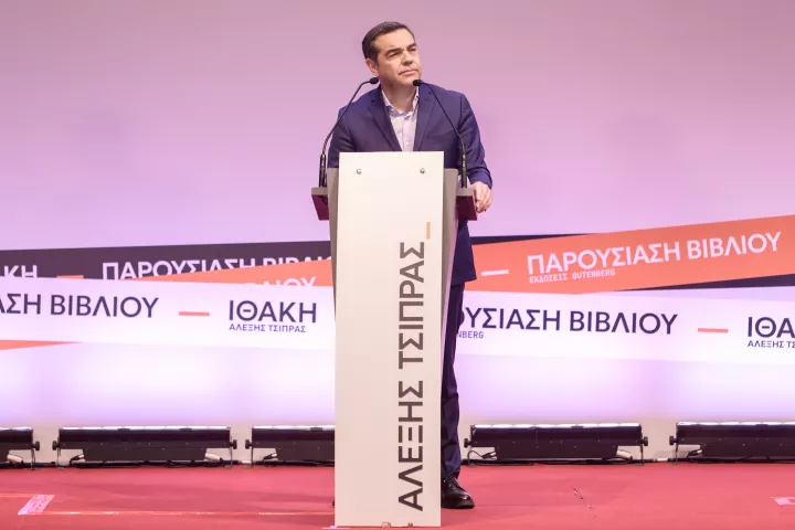 Ο «σωτήρας» Τσίπρας πάλιωσε και δεν συγκινεί, αλλά καραδοκεί