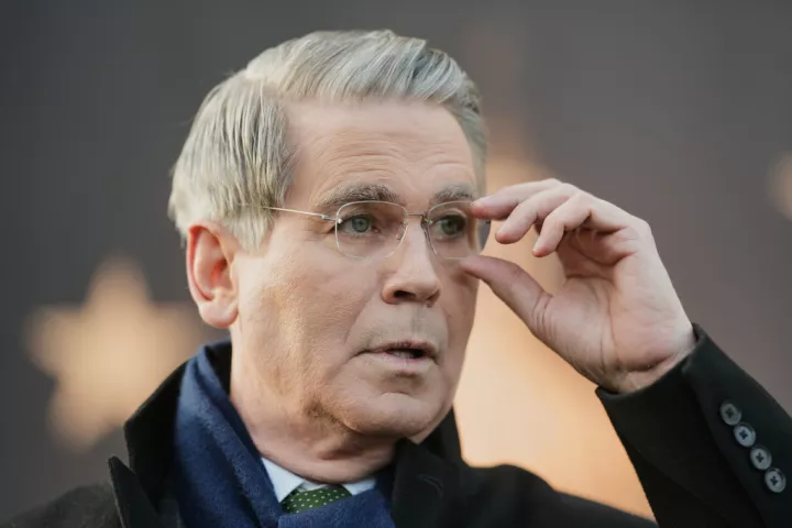 Μπέσεντ: Δεν θα ήταν καθόλου συνετό η Ευρώπη να προβεί σε αντίποινα για τη Γροιλανδία