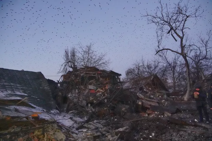 Ουκρανία: Επιδρομή της Ρωσίας στο Κίεβο κόβει την ηλεκτροδότηση και την υδροδότηση, ένας τραυματίας (vids)