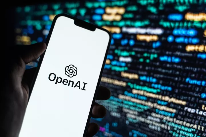 «Εκστρατεία» της OpenAI στις κυβερνήσεις για να τονώσουν τη χρήση της AI και των data centers