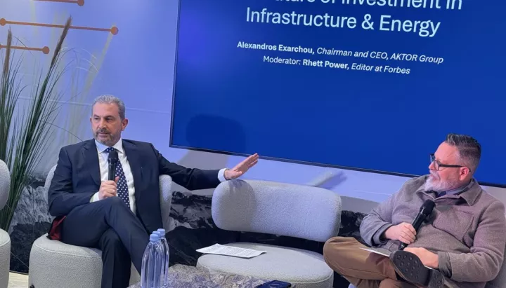 Οι μακροχρόνιες συμφωνίες για το LNG εξασφαλίζουν καλύτερες τιμές και εγγυημένες ποσότητες