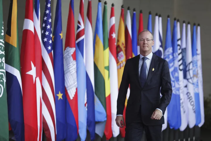 Ο Ολλανδός Κλάας Κνοτ προηγείται στη μάχη διαδοχής της Λαγκάρντ στην ΕΚΤ