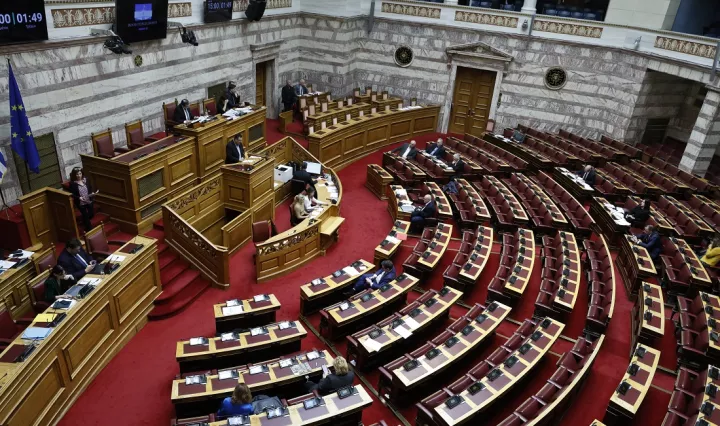 Στη Βουλή το ερανιστικό νομοσχέδιο του ΥΠΕΣ για την κατάργηση των σχολικών επιτροπών