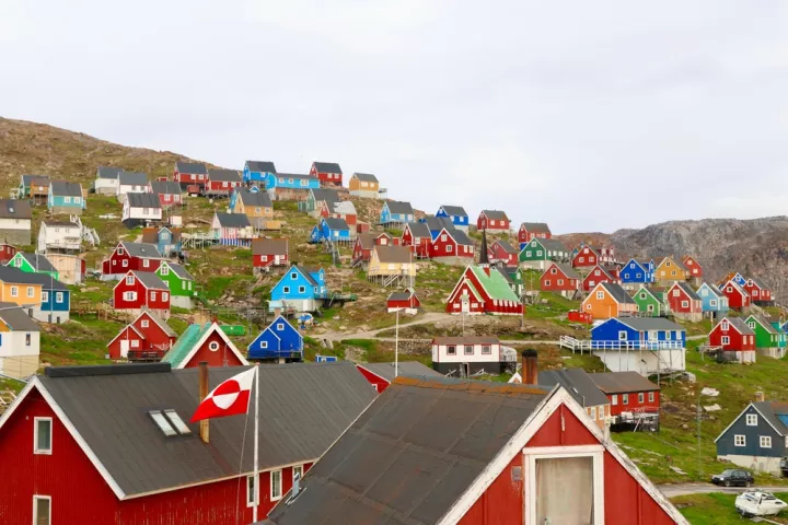 Γροιλανδία προς Τραμπ: Κάτω τα χέρια από τα ορυκτά μας