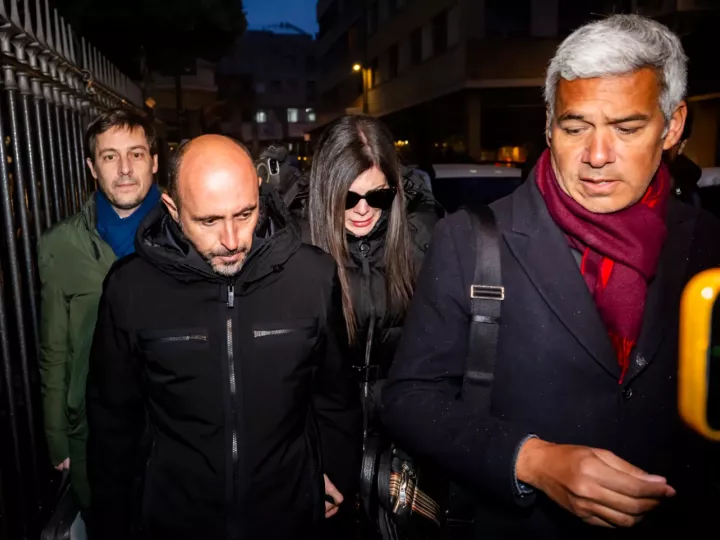 Κραν Μοντανά: Έντονη διαμαρτυρία της ιταλικής κυβέρνησης για την αποφυλάκιση του ιδιοκτήτη του μοιραίου μπαρ