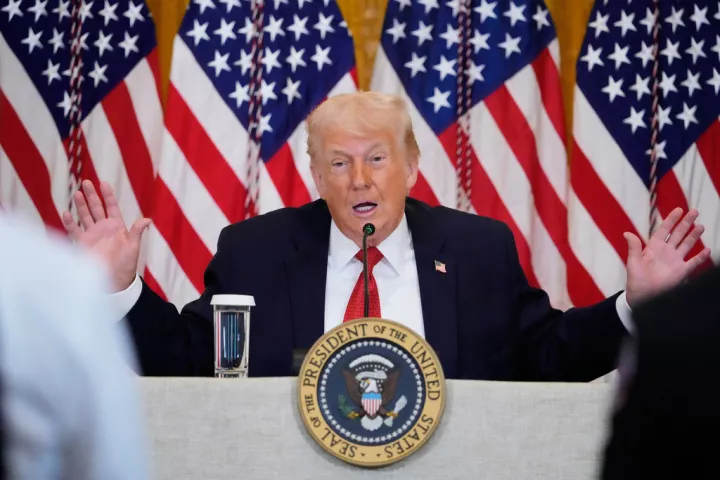 Τραμπ: Οι ΗΠΑ έχουν πάρει πετρέλαιο από κατασχεμένα τάνκερ της Βενεζουέλας