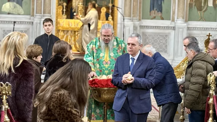 Μ. Χαρακόπουλος στο μνημόσυνο για τον μακαριστό αρχιεπίσκοπο Αλβανίας Αναστάσιο: Αναμενόμενη η αναγνώρισή του ως νέου φωτιστή της Αλβανίας