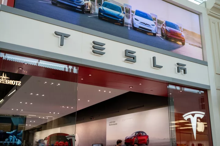 Αποτελεί το 2026 την πολυαναμενόμενη καμπή για το φορτηγό Semi της Tesla;