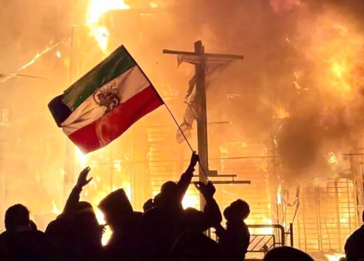 «Καμία επιείκεια για τους εγκληματίες», λένε οι Ιρανοί δικαστές - Στους 30.000 ανέρχονται οι νεκροί των διαδηλώσεων 