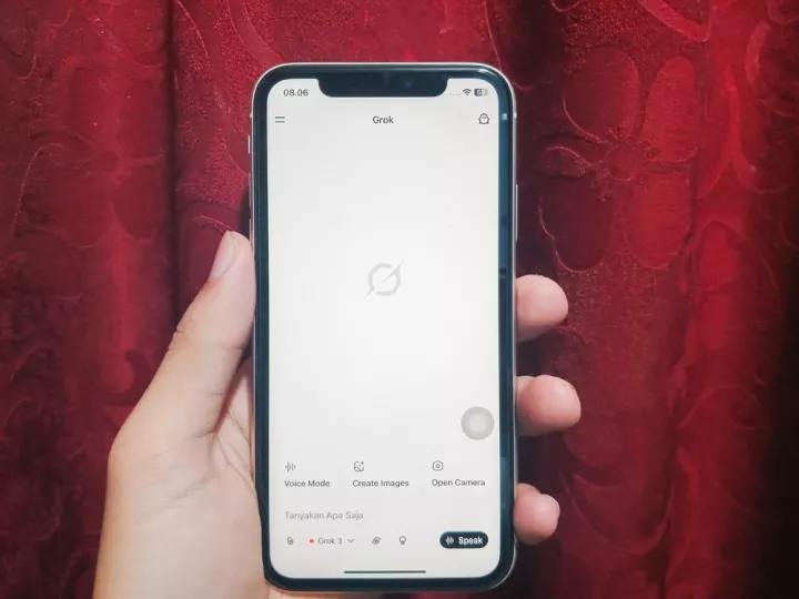 Handelsblatt: Η Κομισιόν ξεκινά έρευνα για το Grok του Ίλον Μασκ