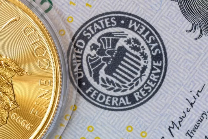 «Φρένο» για τον χρυσό μετά το ράλι, σε επίπεδα άνω των 5.100 δολαρίων