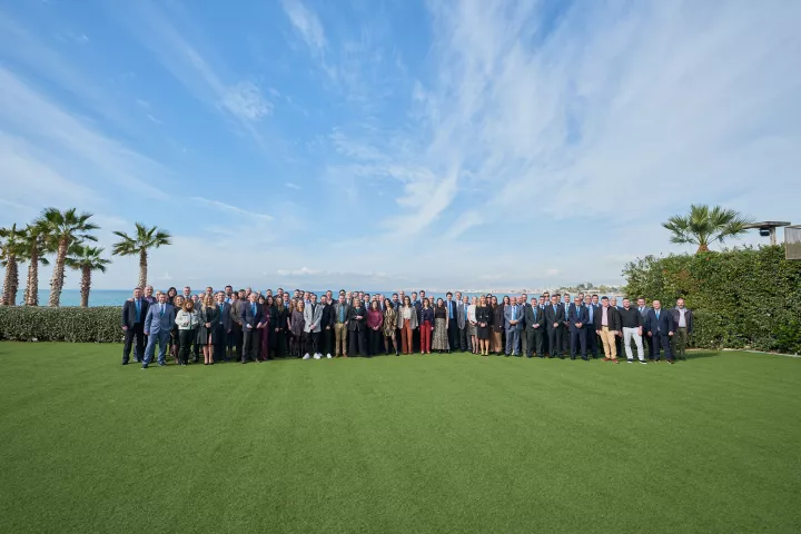 Revoil: Με επιτυχία το ετήσιο εμπορικό συνέδριο για το 2026