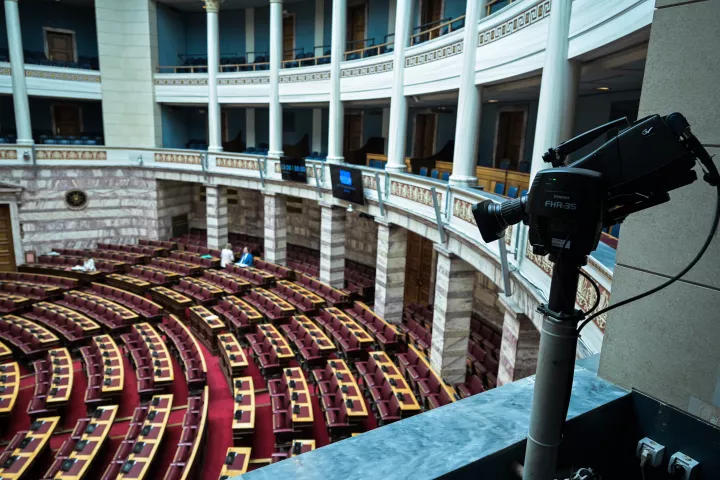 Επιτροπή Δεοντολογίας Βουλής: «Όχι» στην άρση ασυλίας του Δ. Κουτσούμπα - «Ναι» για τον Δ. Μάντζο