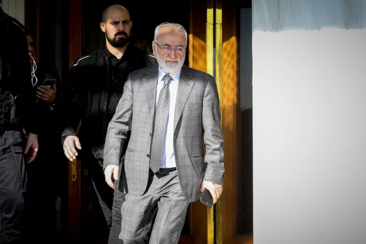 Σαββίδης για το δυστύχημα με τους οπαδούς του ΠΑΟΚ: Θρηνώ μαζί με τις οικογένειες, δεν θα αφήσουμε κανέναν μόνο