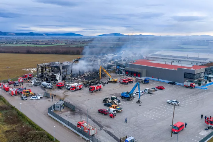 Τραγωδία στη «Βιολάντα»: Εντοπίστηκε διαρροή προπανίου σε σωλήνες στο υπέδαφος, στην Εισαγγελία οι συλληφθέντες - Τι εκτιμούν οι Αρχές