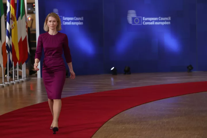 Κάλας: Η Ευρώπη δεν είναι πλέον το κύριο κέντρο βάρους για τις ΗΠΑ - Έμφαση στην αμυντική ανεξαρτησία