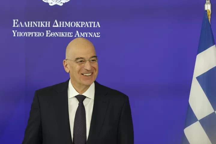 Συνάντηση Δένδια αύριο με τη Γαλλίδα ομόλογό του στη Φρεγάτα «Κίμων»