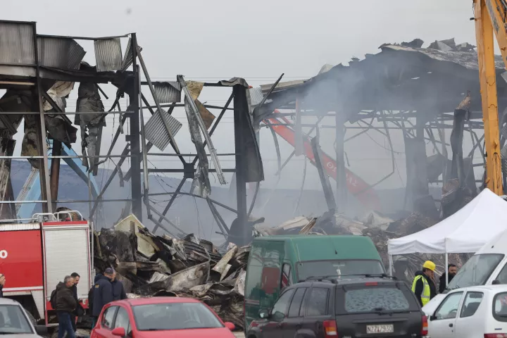 Εικονοστάσια και Νόμοι