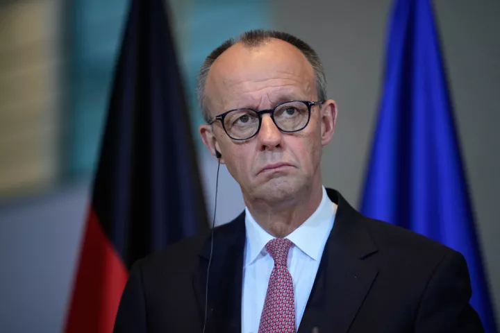 Μερτς: Είμαστε σύμμαχοι των ΗΠΑ, όχι υποτελείς