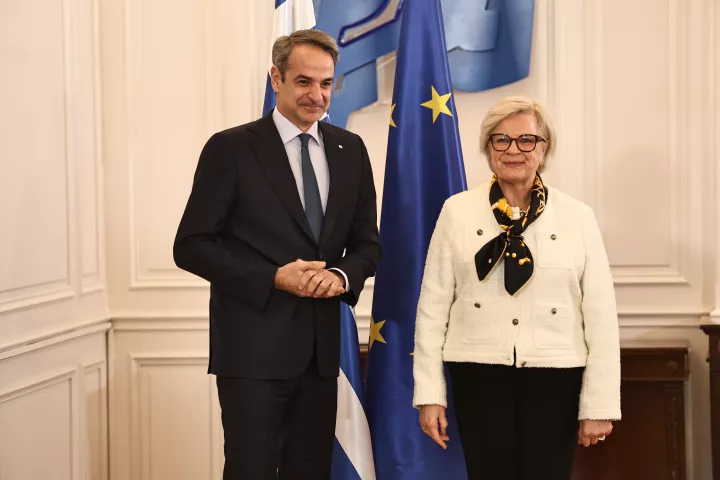 Κυρ. Μητσοτάκης με Γαλλίδα υπουργό Άμυνας: Εργαζόμαστε για την ανανέωση της Στρατηγικής Εταιρικής Σχέσης