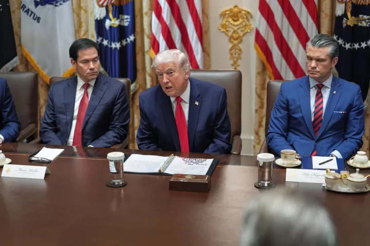 ΗΠΑ σε Ιράν: Όλες οι επιλογές στο τραπέζι - Τι απαντά η Τεχεράνη