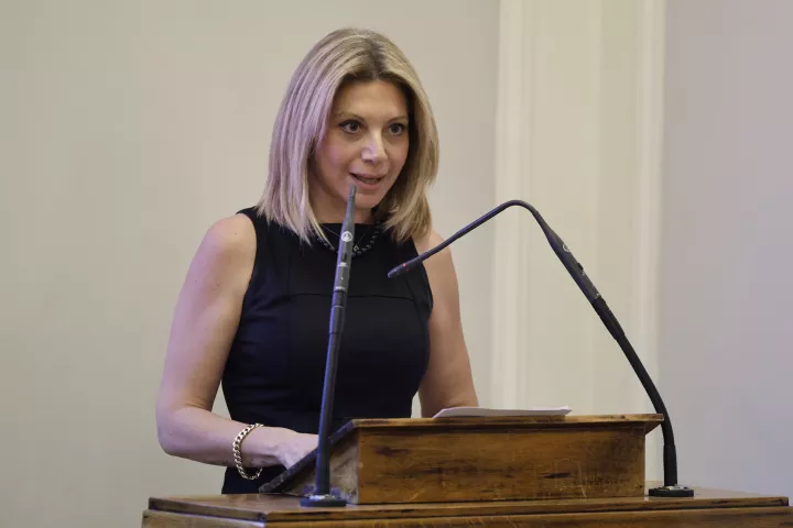 Η Μαρία Καρυστιανού και η σύμβουλος της αιματηρής επανάστασης 