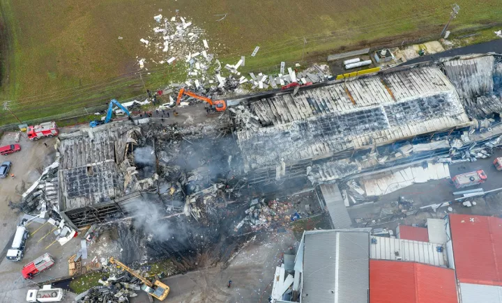 Στο μικροσκόπιο οι οικοδομικές άδειες και η πυρασφάλεια του εργοστασίου της «Βιολάντα»