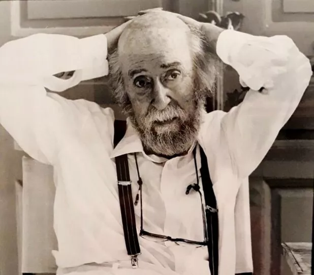 Η φωνή του Τσαρούχη