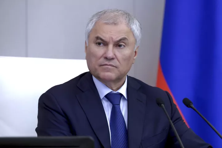 Πρόεδρος ρωσικής βουλής: Οι βουλευτές ζητούν χρήση πιο ισχυρών όπλων για να επιτευχθούν οι στόχοι στην Ουκρανία