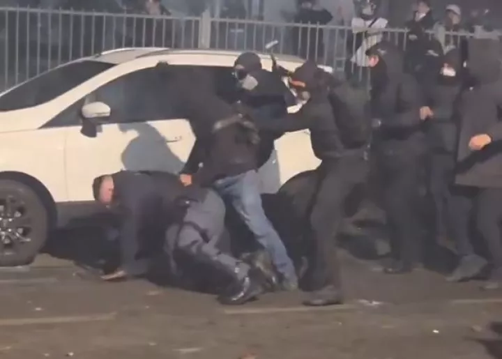 Ιταλία: Συνελήφθη 22χρονος ο οποίος φέρεται να συμμετείχε στην επίθεση σε βάρος αστυνομικού στο Τορίνο