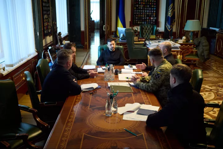 Ζελένσκι: Θεωρούμε ότι είναι ρεαλιστική η επίτευξη μιας αξιοπρεπούς ειρηνευτικής συμφωνίας
