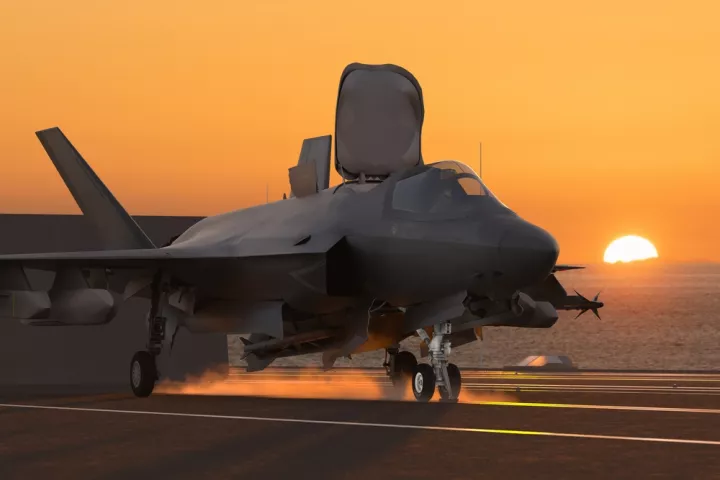 Αμερικανικό F-35 κατέρριψε ιρανικό drone που πλησίασε το αεροπλανοφόρο Abraham Lincoln