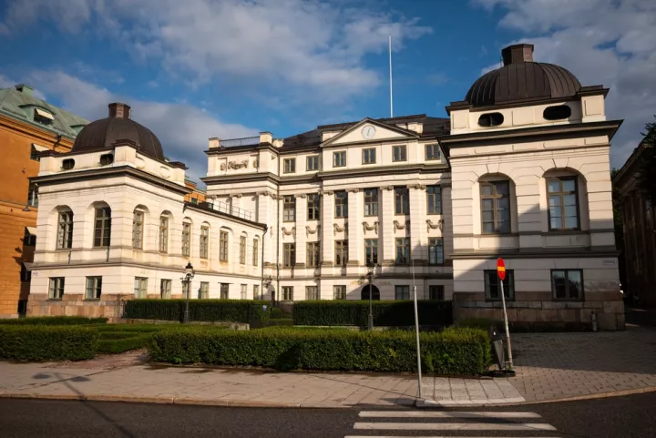 Δανία: Πολυετής κάθειρξη σε δύο νεαρούς Σουηδούς για την επίθεση με χειροβομβίδες στην πρεσβεία του Ισραήλ