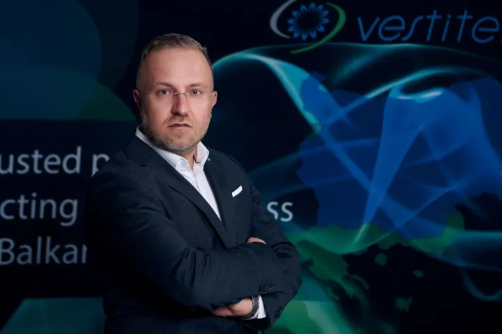 Επενδύσεις 50 εκατ. ευρώ από τη βουλγαρική Vestitel στην Ελλάδα για δικτυακές υποδομές