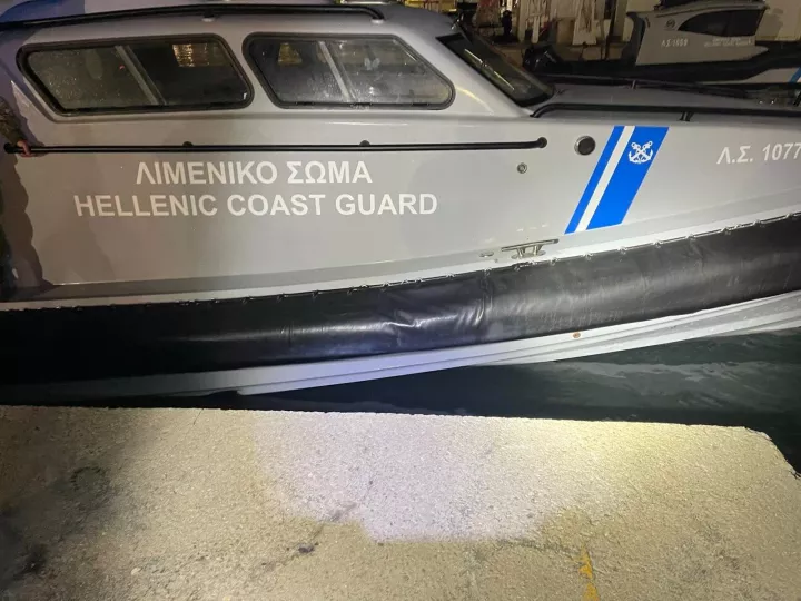 Το χρονικό της τραγωδίας με τους 15 νεκρούς - Το ταχύπλοο αγνόησε τα σήματα, χτύπησε το σκάφος μας και βυθίστηκε, λέει το Λιμενικό 