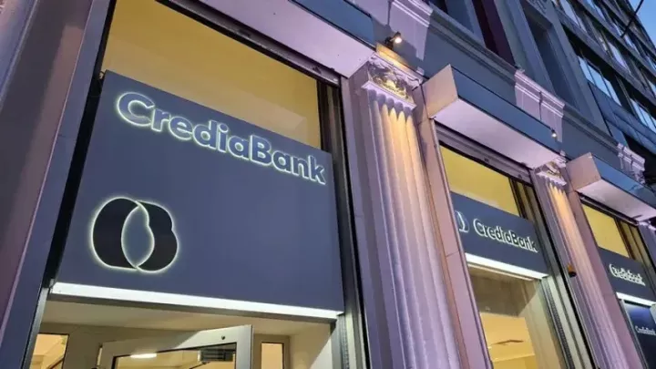 CrediaBank: Νέο τραπεζικό κατάστημα στη Θεσσαλονίκη - Επένδυση στην ανθρώπινη εξυπηρέτηση και την τεχνολογία