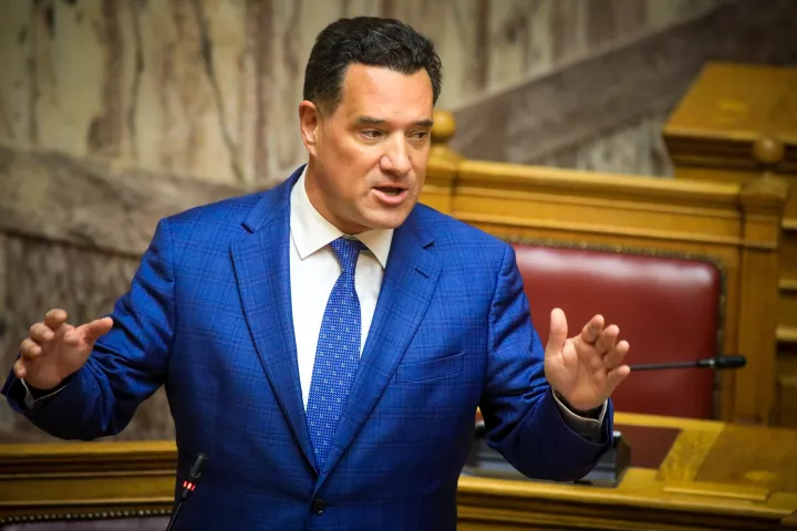 Ο Άδ. Γεωργιάδης έκανε διάλογο με συνδικαλιστές στα Γιάννενα - Απάντησε στους «μύθους» για το ΕΣΥ (vid)