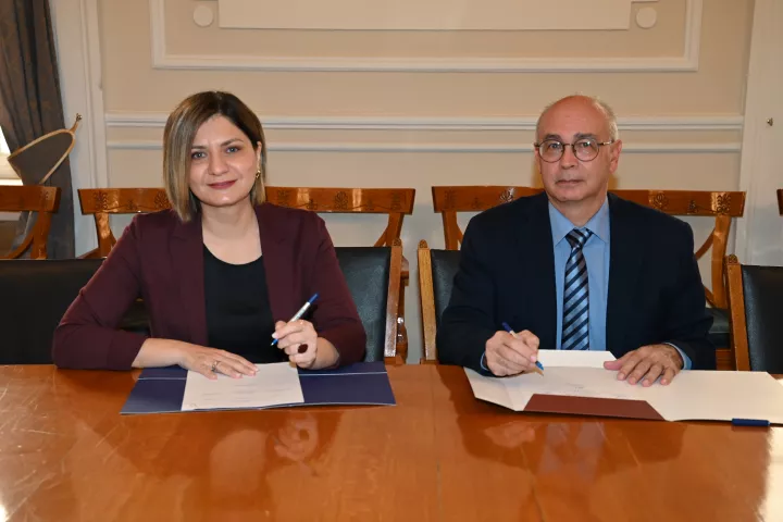 Η AEGEAN και το Οικονομικό Πανεπιστήμιο Αθηνών υπογράφουν Μνημόνιο Συνεργασίας