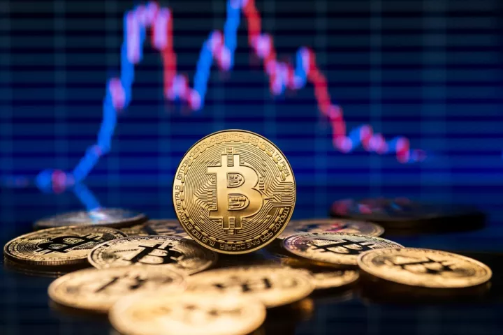 Bitcoin: Έπεσε κάτω από $67.000 την Πέμπτη - Απώλειες άνω του 10%