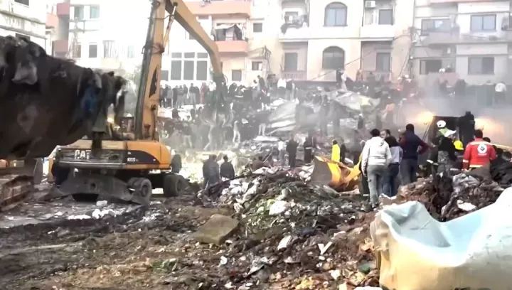 Κατάρρευση κτιρίου στην Τρίπολη του Λιβάνου: 14 νεκροί, συνεχίζονται οι έρευνες για τους αγνοούμενους