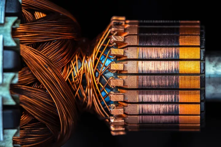 «Κόκκινος χρυσός», το μέταλλο του μέλλοντος