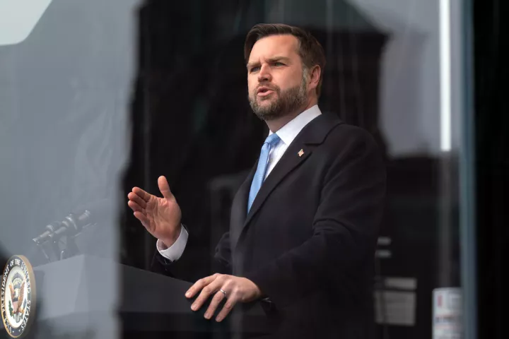 Επίσκεψη Ντι Βανς σε Γερεβάν και Μπακού: Στόχος να εδραιωθεί η ειρηνευτική συμφωνία Αρμενίας-Αζερμπαϊτζάν