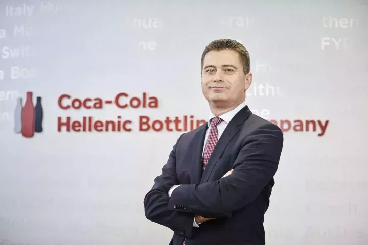 Coca-Cola HBC: Ανεβάζει τον πήχη για το 2026 και ποντάρει στην Αφρική - Αυξάνει το μέρισμα 