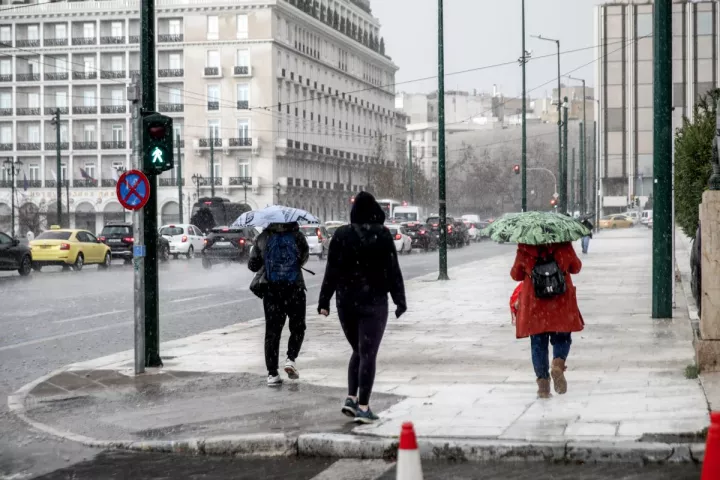 Έκτακτο δελτίο επιδείνωσης καιρού: Πού θα χτυπήσει η κακοκαιρία