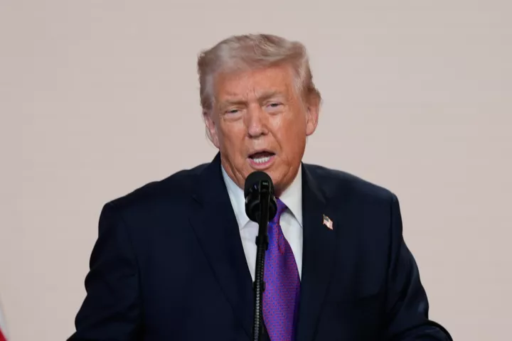 Τραμπ: Αύξησα τους δασμούς στην Ελβετία γιατί δεν μου άρεσε ο τρόπος που μου μίλησαν (vid)